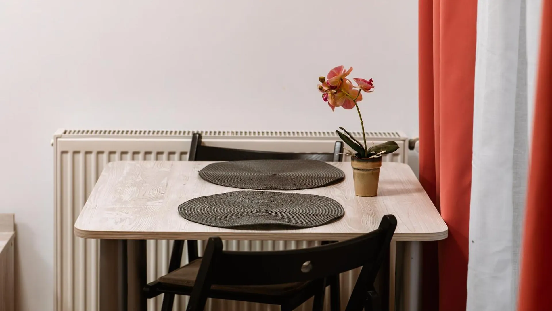 Zen Studio 2 With Balcony Bucharest